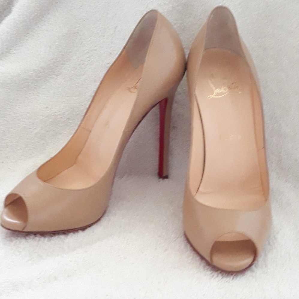 Christian Louboutin Flo 120 Kid Sz 37.5 Nude